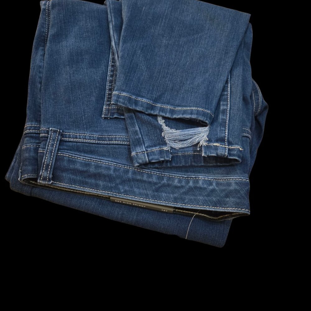 Torrid “Sky High Skinny” Ripped Jeans – Size 18T – New with Tags - Picture 4 of 11